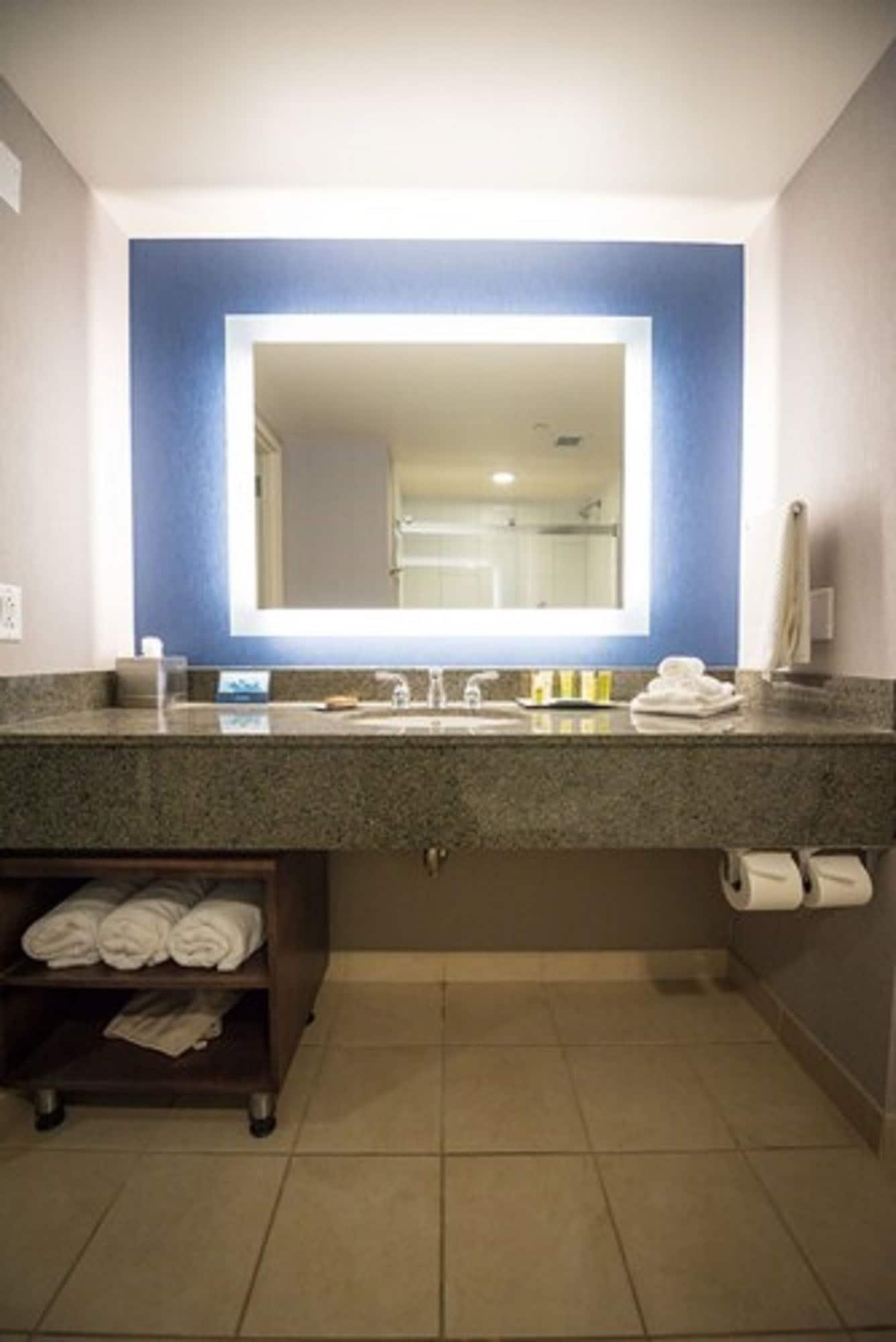 Hilton Scranton & Conference Center Otel Dış mekan fotoğraf