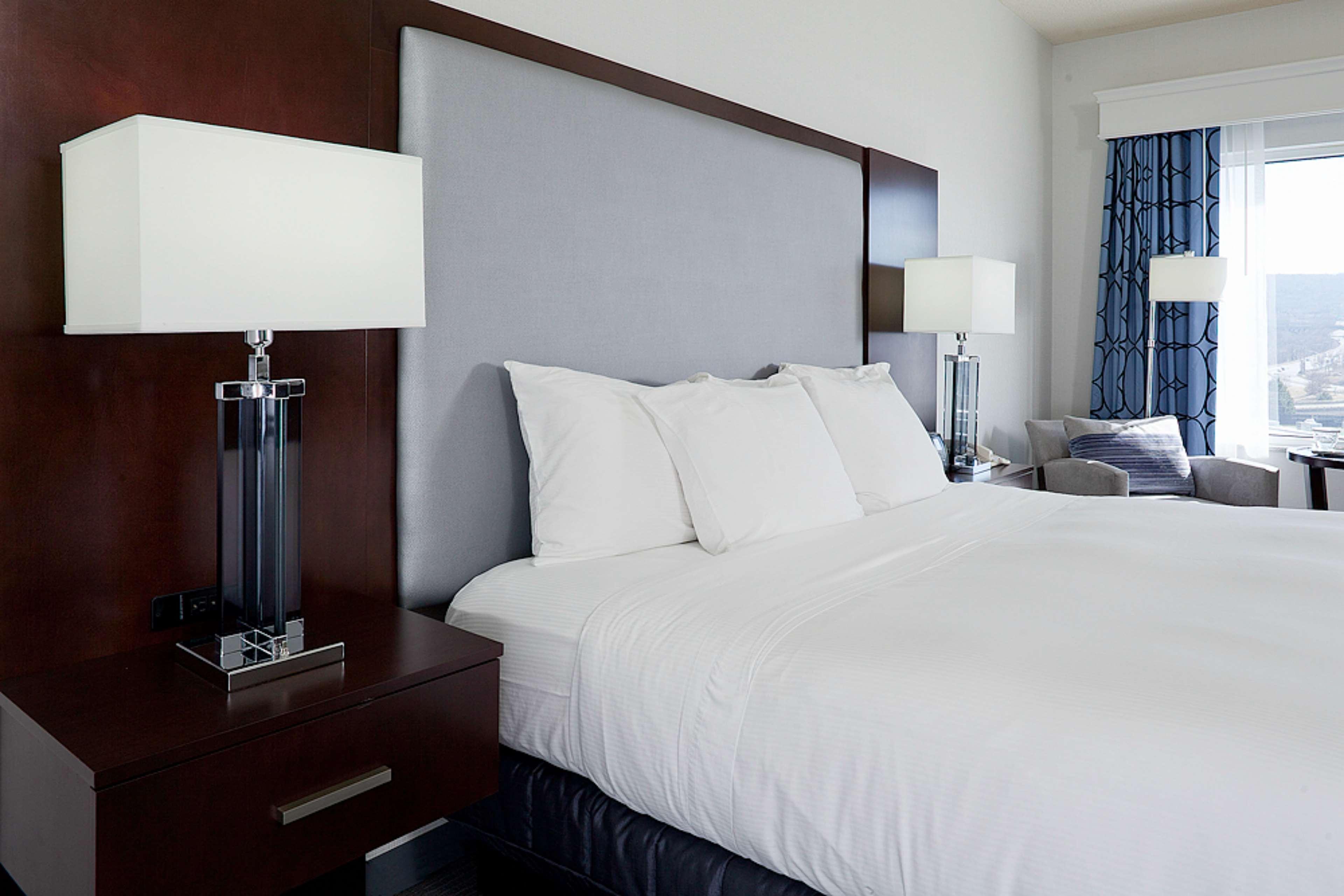 Hilton Scranton & Conference Center Otel Dış mekan fotoğraf
