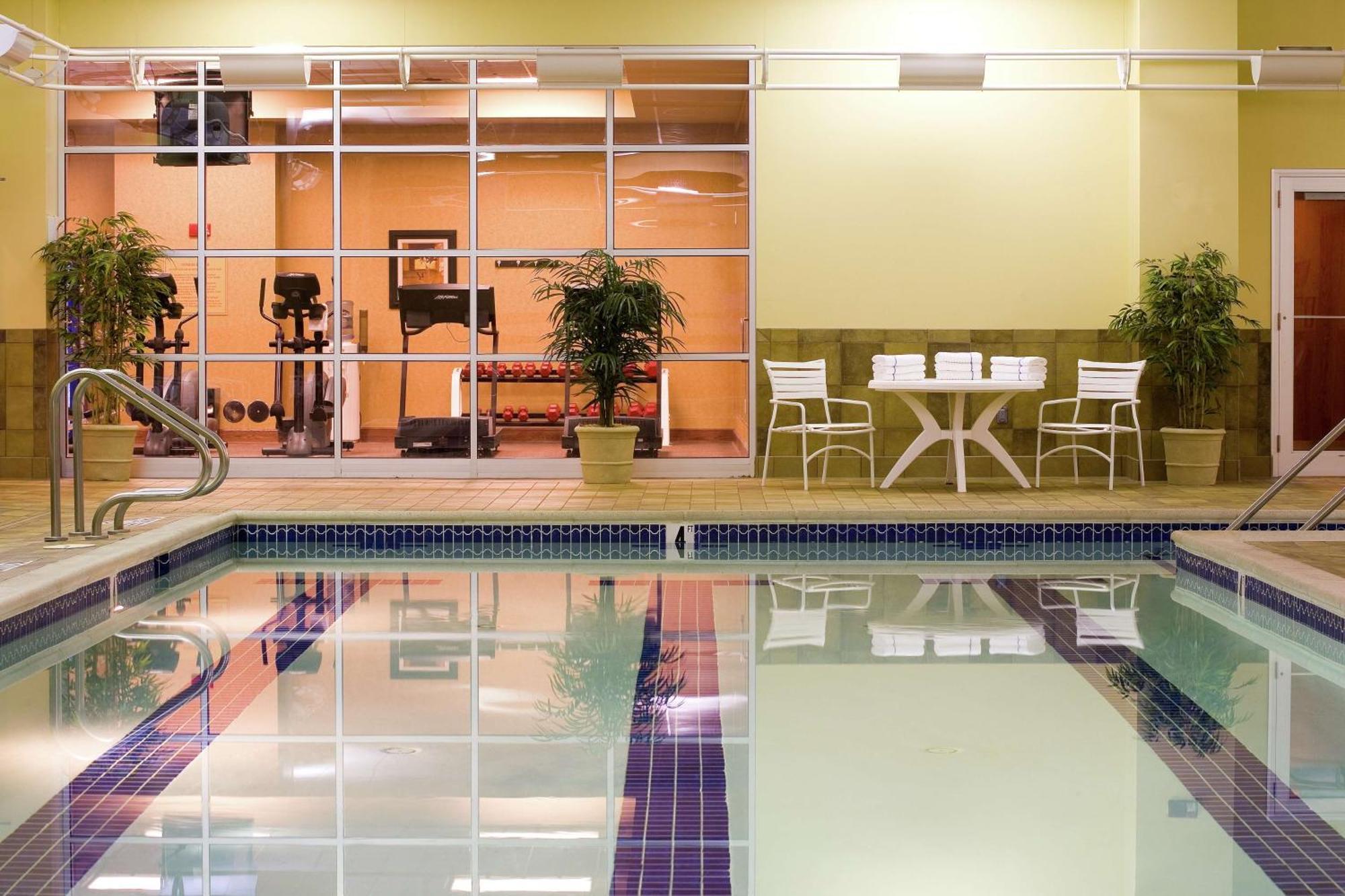 Hilton Scranton & Conference Center Otel Dış mekan fotoğraf